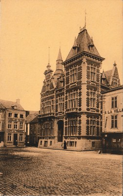 Fosses - Hôtel de Ville
