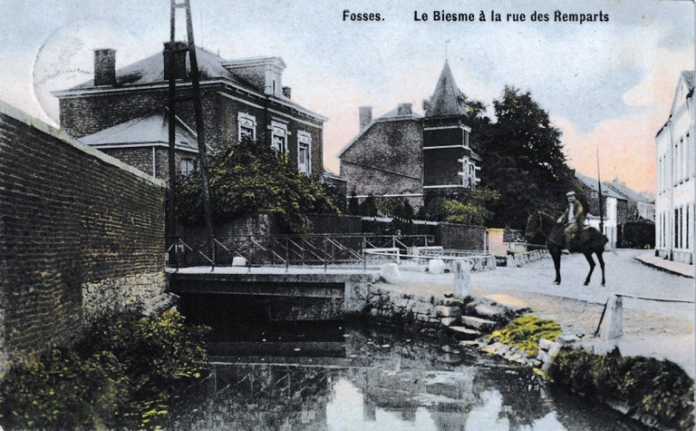 Fosses - La Biesme à la rue des Remparts