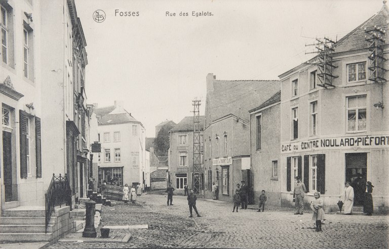 Fosses - Rue des Egalots