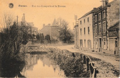 Fosses - Rue des Ramparts et la Biesme