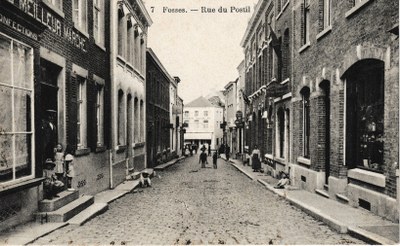 Fosses - Rue du Postil