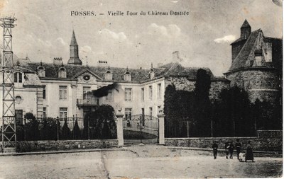 Fosses - Vieille Tour du Château Destrée