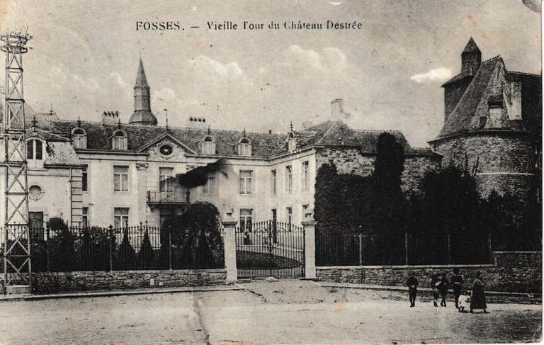 Fosses - Vieille Tour du Château Destrée