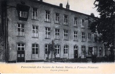 Pensionnat des Soeurs de Sainte Marie, à Fosses (Namur) - Façade principale