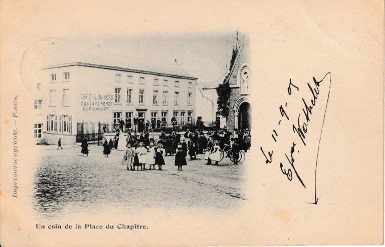 Un coin de la Place du Chapitre
