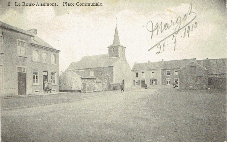 Le Roux - Aisemont - Place Communale