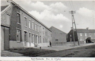 Sart-Eustache - Rue de l'Eglise
