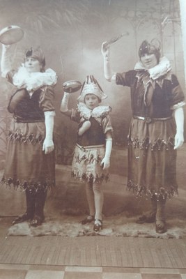 Dames Chinelles de la soce de Saint-Roch