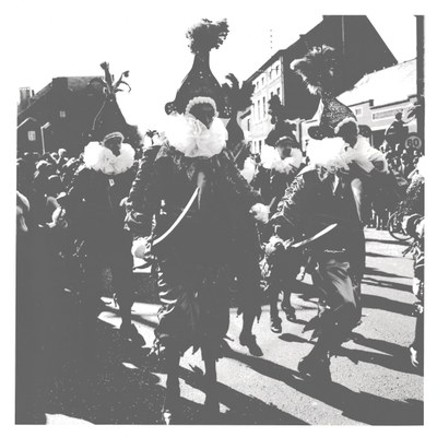 Fosses-la-Ville : Carnaval avec les "Chinels"