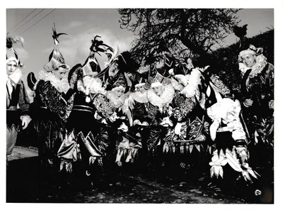 Fosses-la-Ville : Carnaval avec les "Chinels"