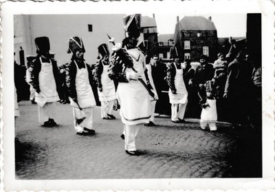 Laetare 1956 : Hommes de feuille