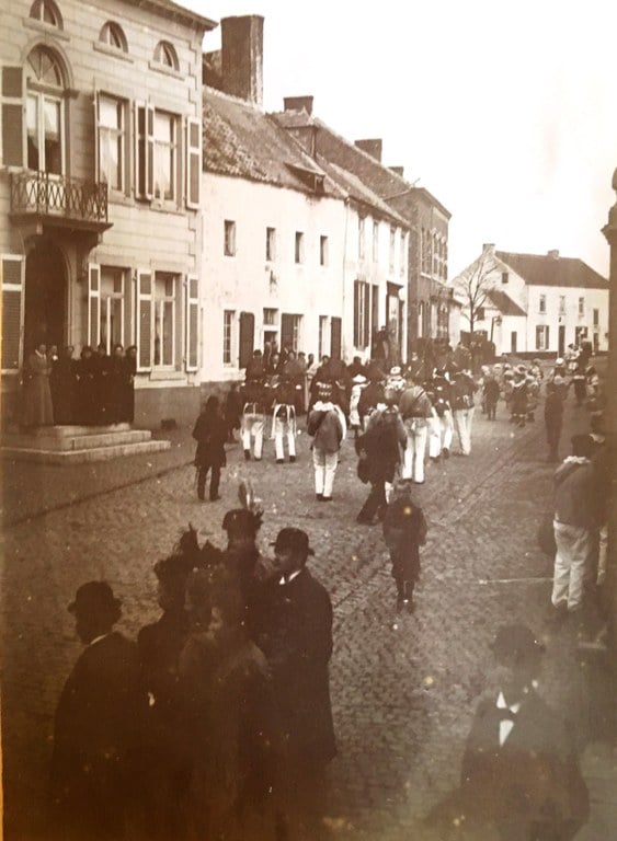 Laetare du 21 mars 1898 : Début de cortège