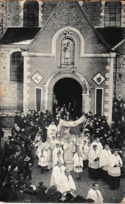 Saint-Feuillen 1921 : Clergé