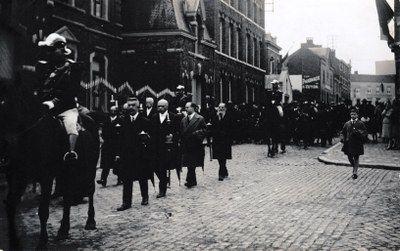 Saint-Feuillen 1928 : Cortège religieux