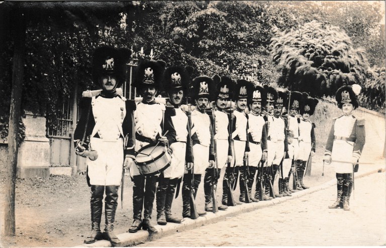 Saint-Feuillen 1928 : Grenadiers