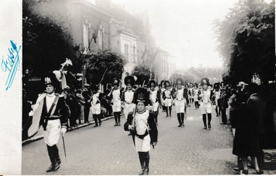 Saint-Feuillen 1935 (?) : Grenadiers