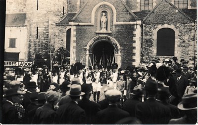 Saint-Feuillen 1935 : Grenadiers fossois
