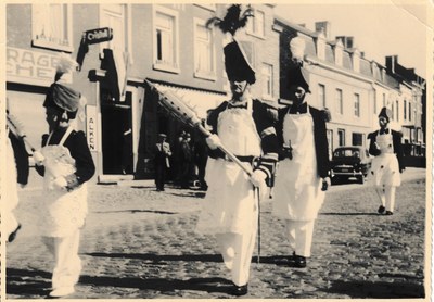 Saint-Feuillen 1949 : Sapeurs