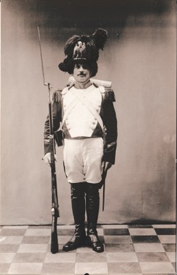 Saint-Feuillen 1949 (?) : Un grenadier