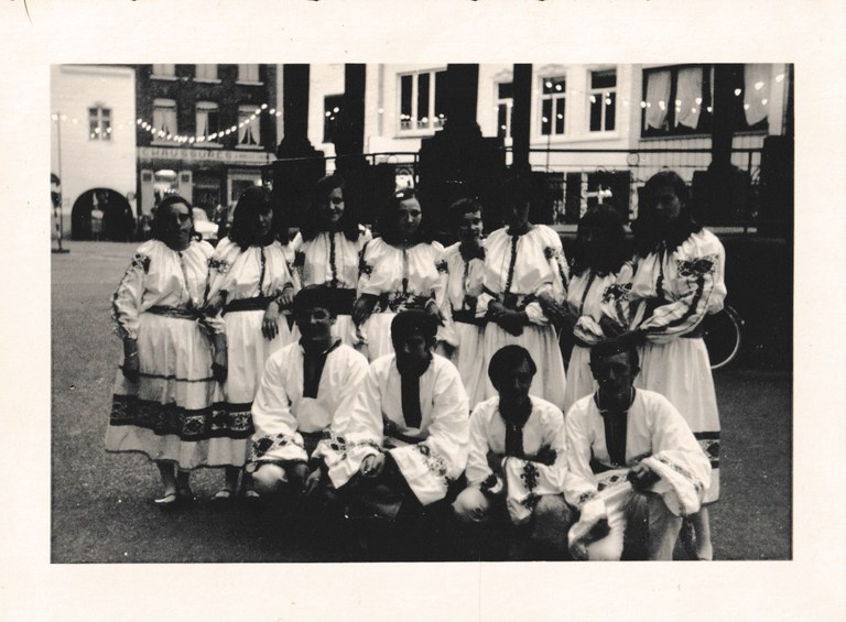 Groupe fossois de danses folkloriques - 1969