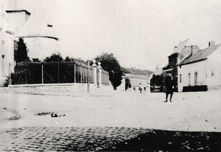 En Leiche aux environs de l'an 1900