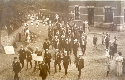 Cortège de la Société de gymnastique de Fosses