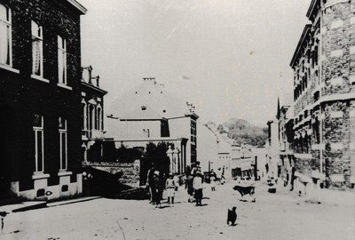 Rue de Vitrival (depuis la rue de la Station) aux environs de l'an 1900