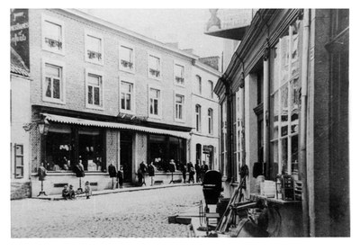 Rue des Egalots et début de la rue du Postil