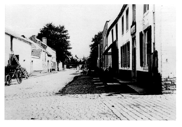Rue des Remparts (4-Bras)