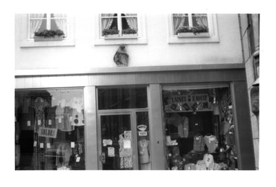 Rue du Chapitre - Le Lion d'or