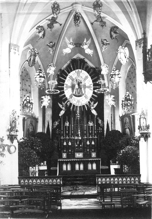 Chœur de l’église en 1886