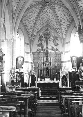 L’intérieur de l’église dans les années 1940