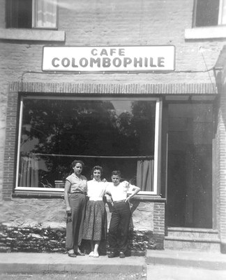 Le café après transformation de la façade en 1956