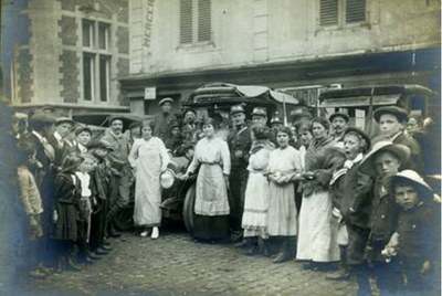 Les premiers officiers français